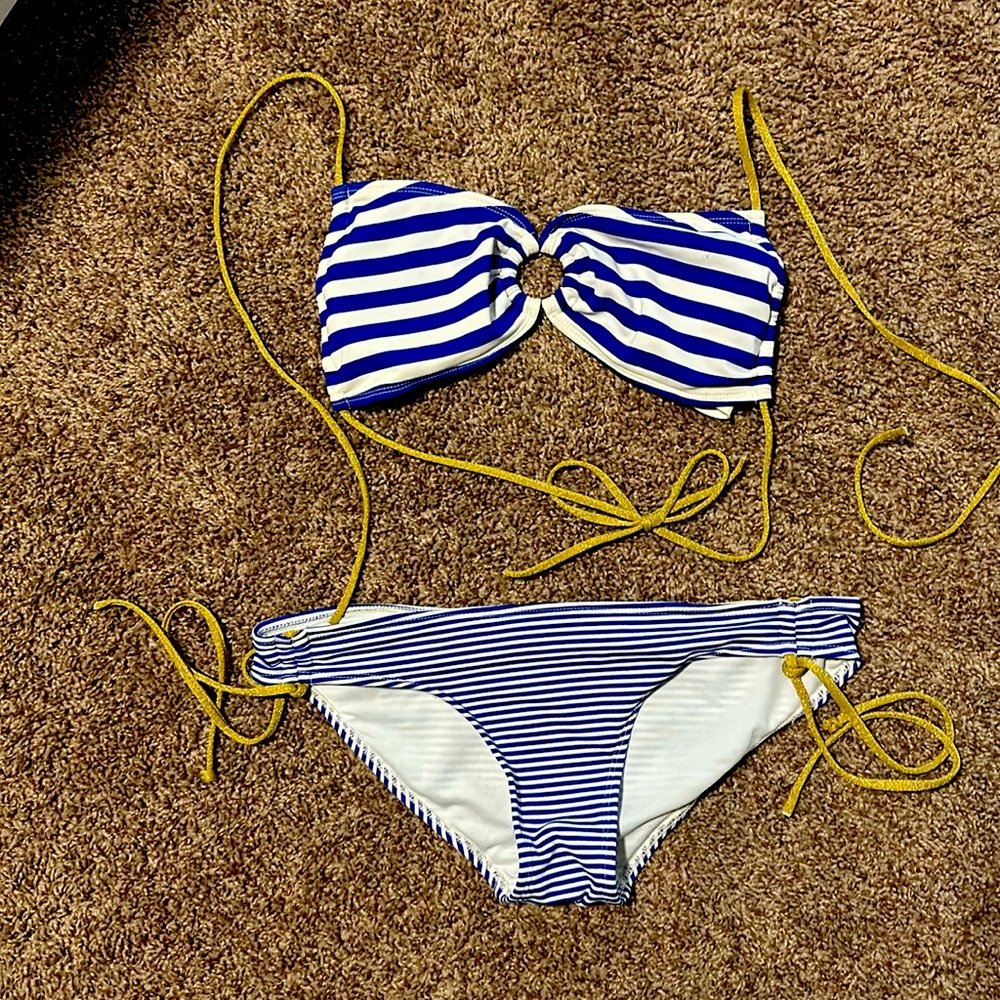 Xhiliration Target bikini